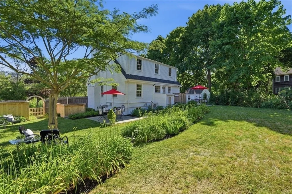 Photo of 77 Cushing Road