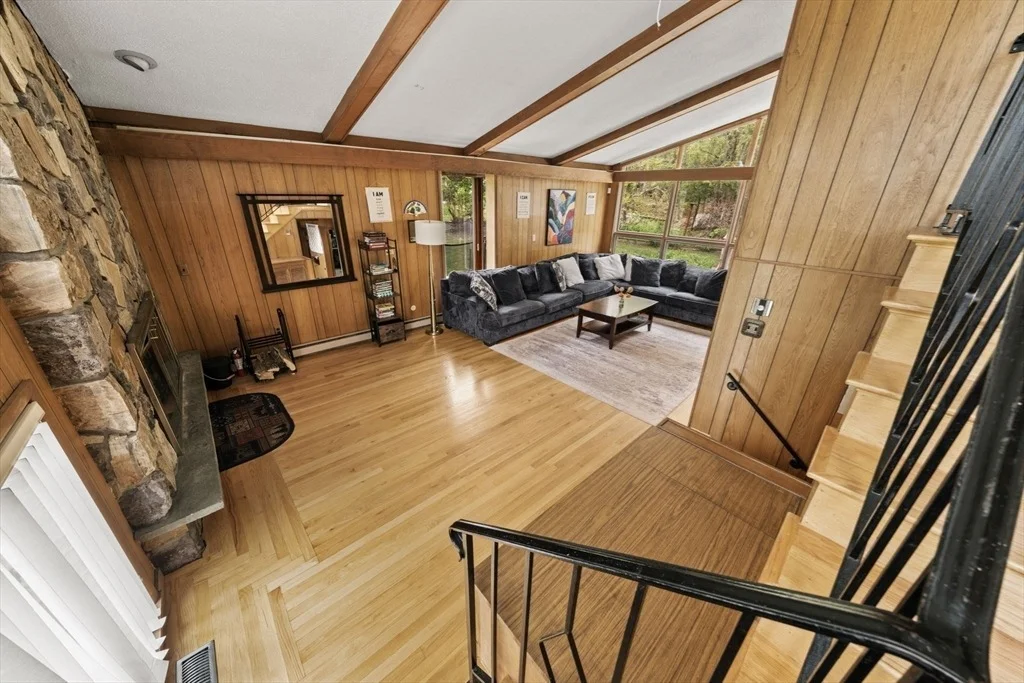 Photo of 1 Hemlock Dr