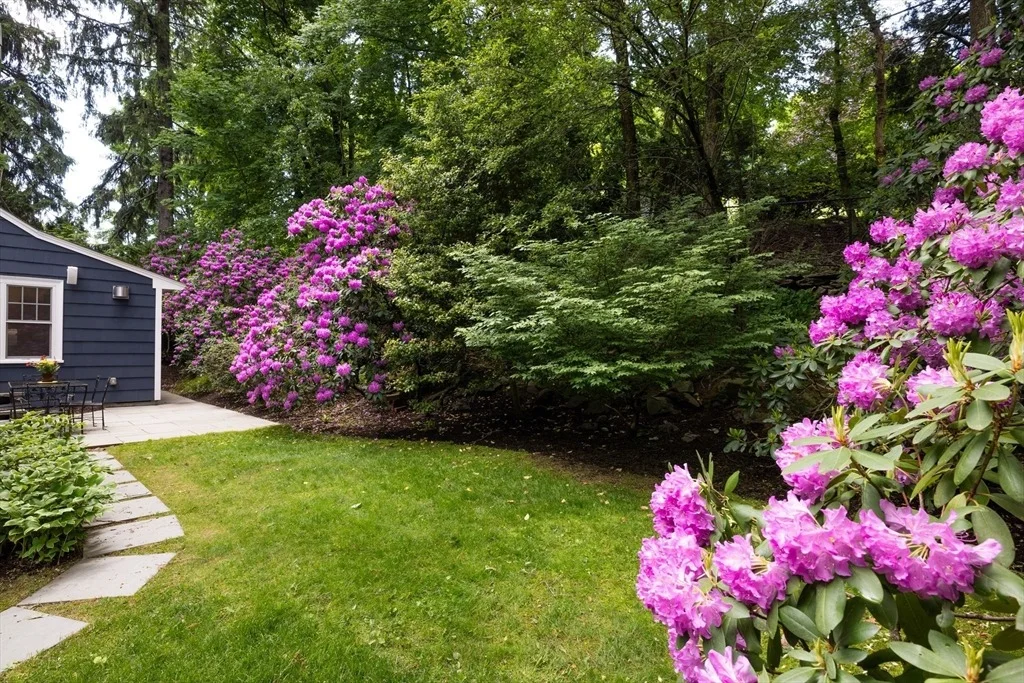 Photo of 81 Intervale Road