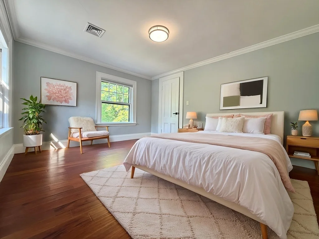 Photo of 21 Maple Street