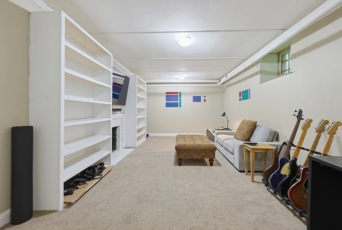 Photo of 28 Drury Ln