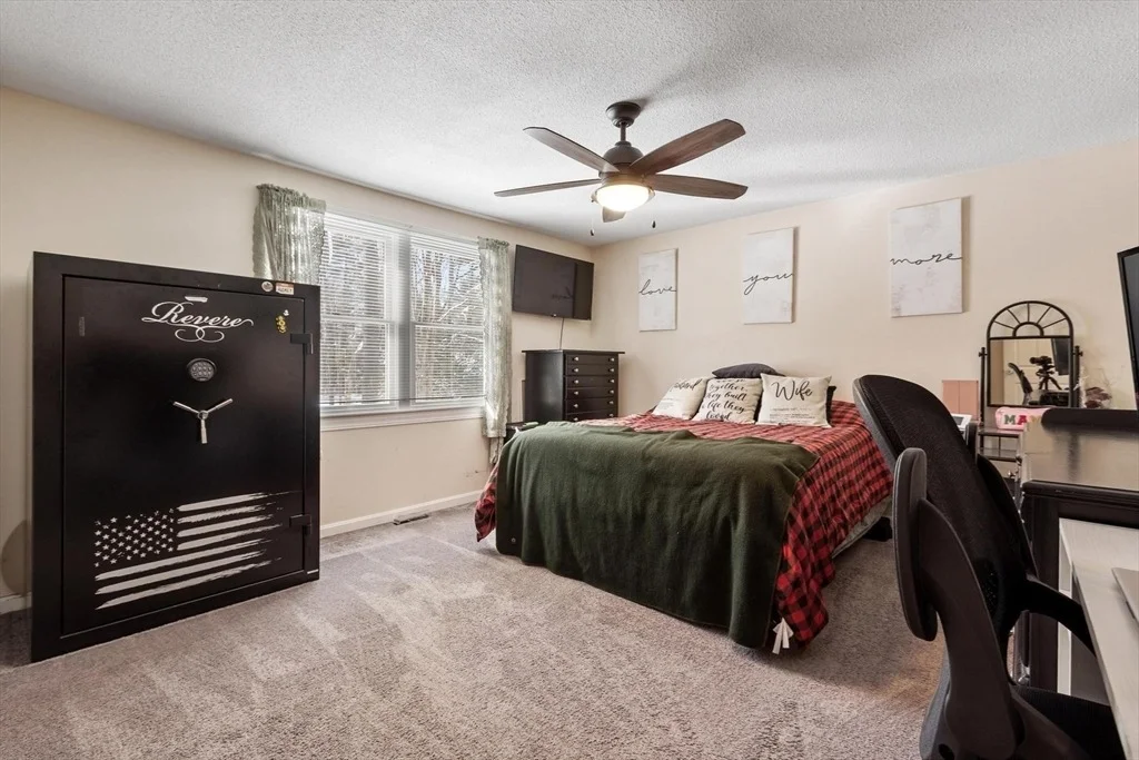 Photo of 6 Balsam Dr