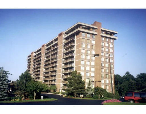 Photo of Unit 310 at 310 Ferncroft Tower