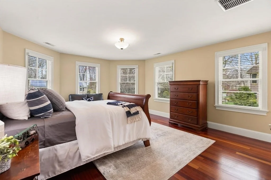 Photo of 19 Douglas Road