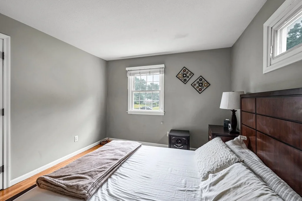 Photo of 18 Blokland Dr
