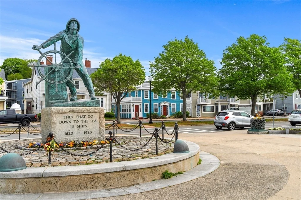 Photo of 53 Western Ave