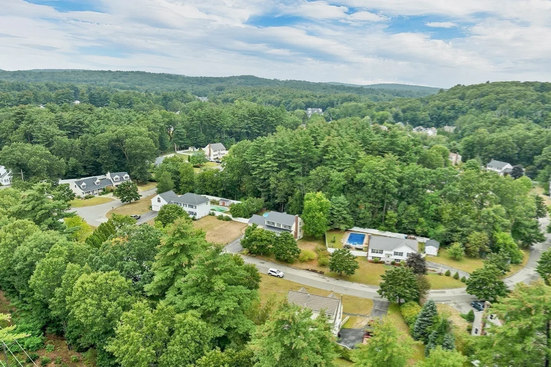 Photo of 14 Burnside Ln