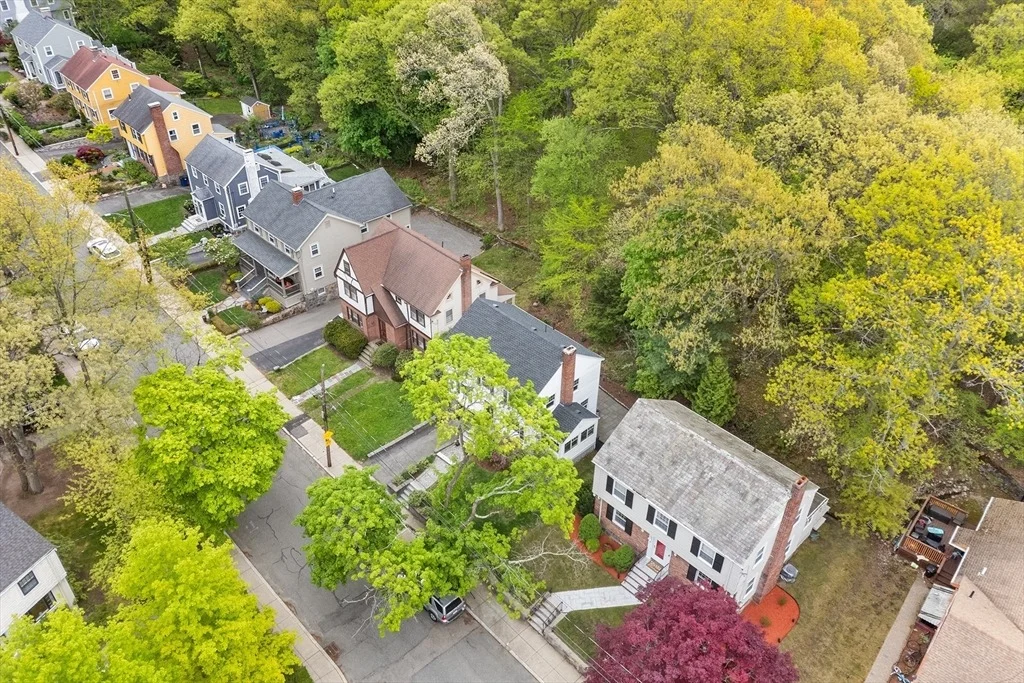 Photo of 11 Crehore Rd