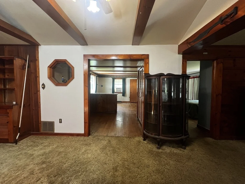Photo of 1158 Millers Falls Rd