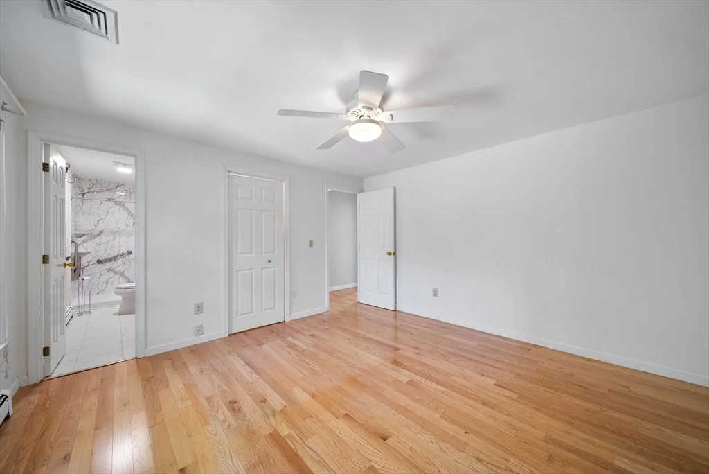 Photo of 3 Yale Blvd