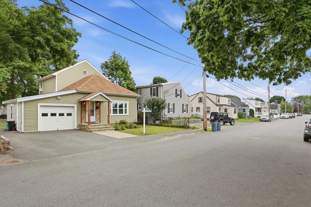 Photo of 2 Cashman Rd