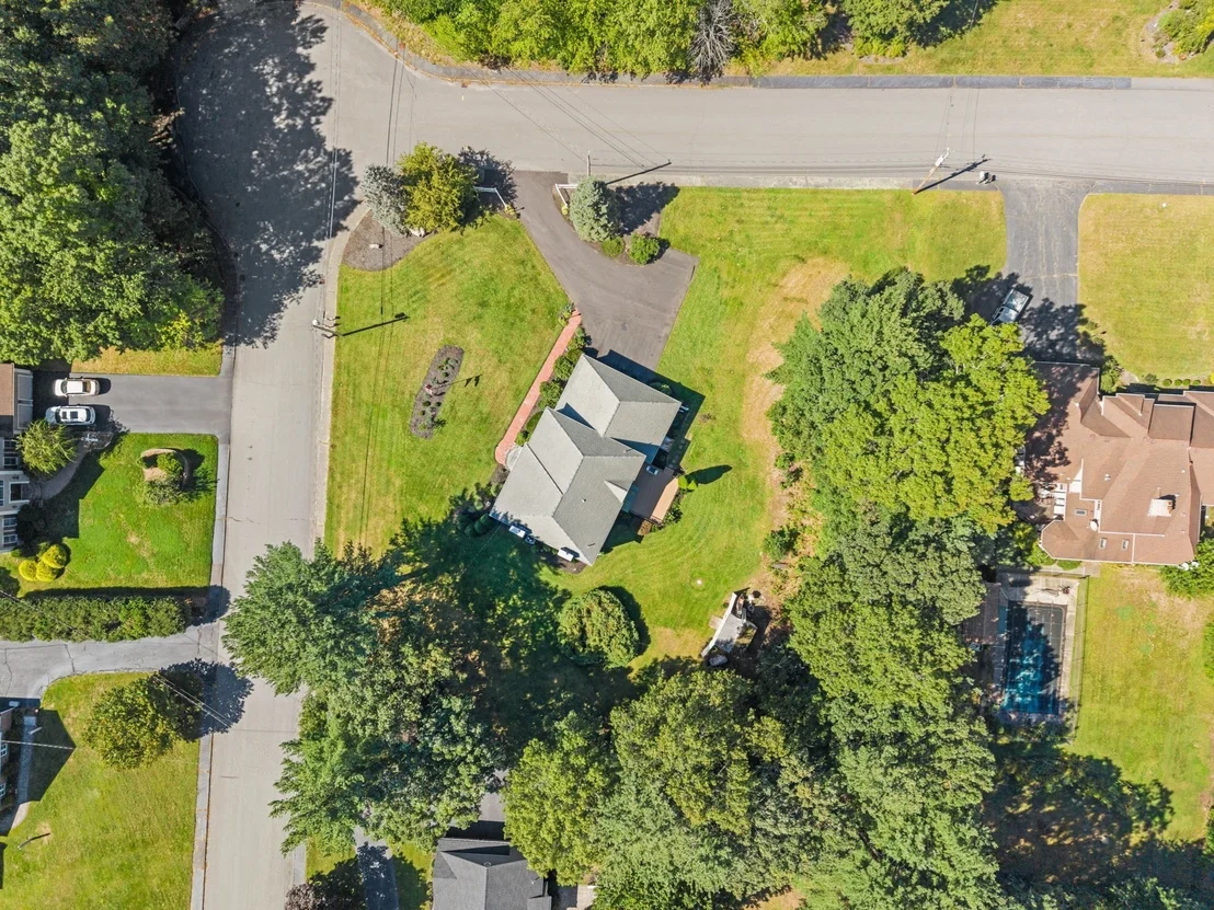 Photo of 101 Diniz Drive