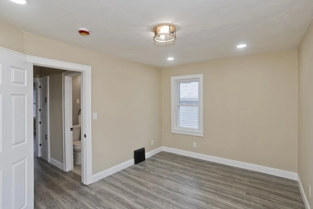 Photo of 1709 Memorial Dr