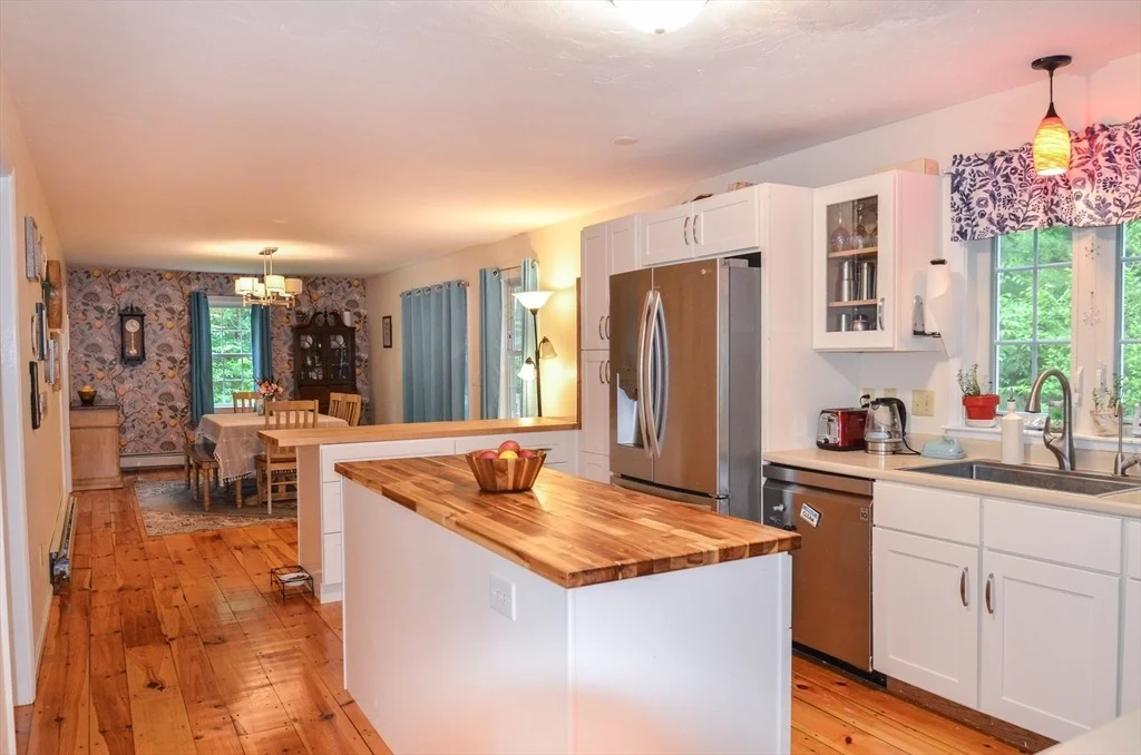 Photo of 169 Lyman Rd