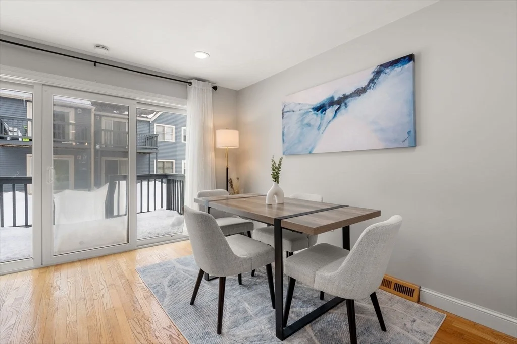 Photo of Unit 21 at 21 Oak Leaf Way
