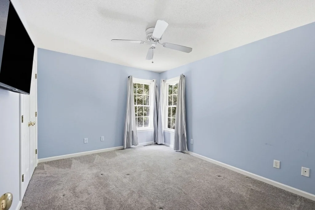 Photo of 19 Laurel Ridge Road