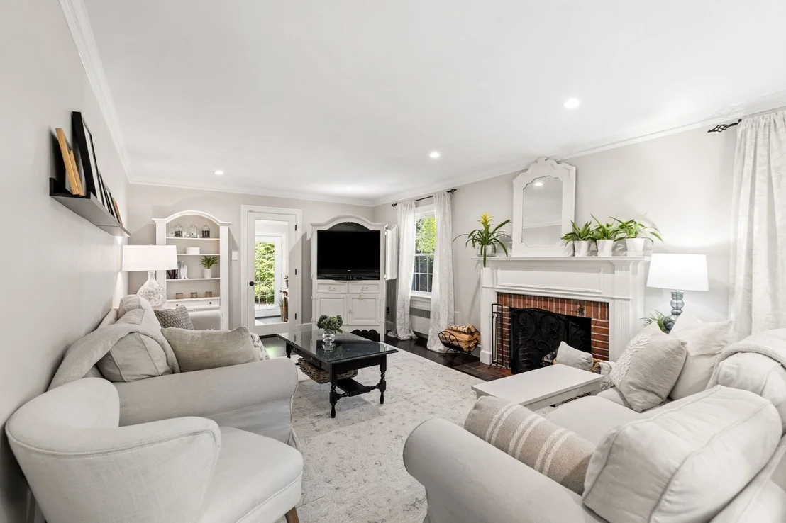 Photo of 19 Edward Avenue