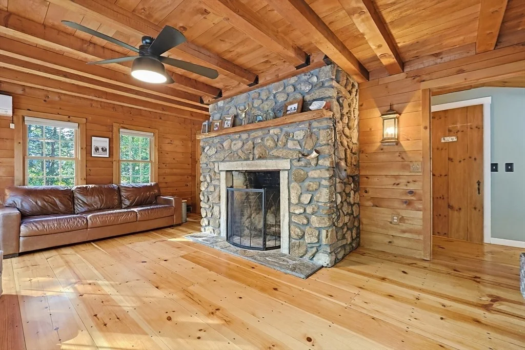 Photo of 9 River St