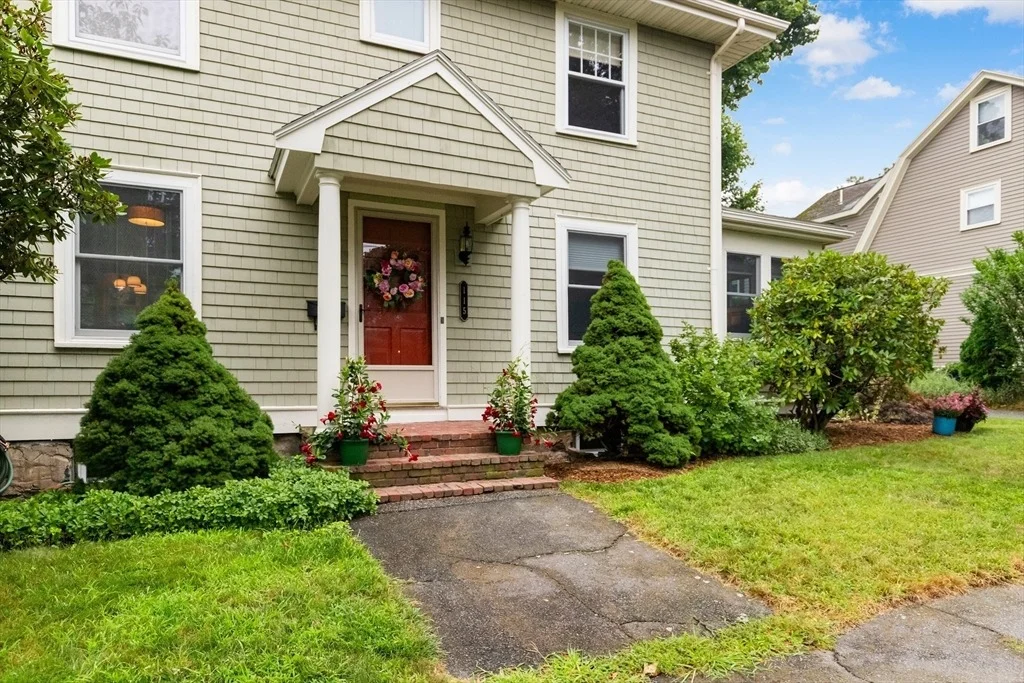 Photo of 115 Aspen Rd