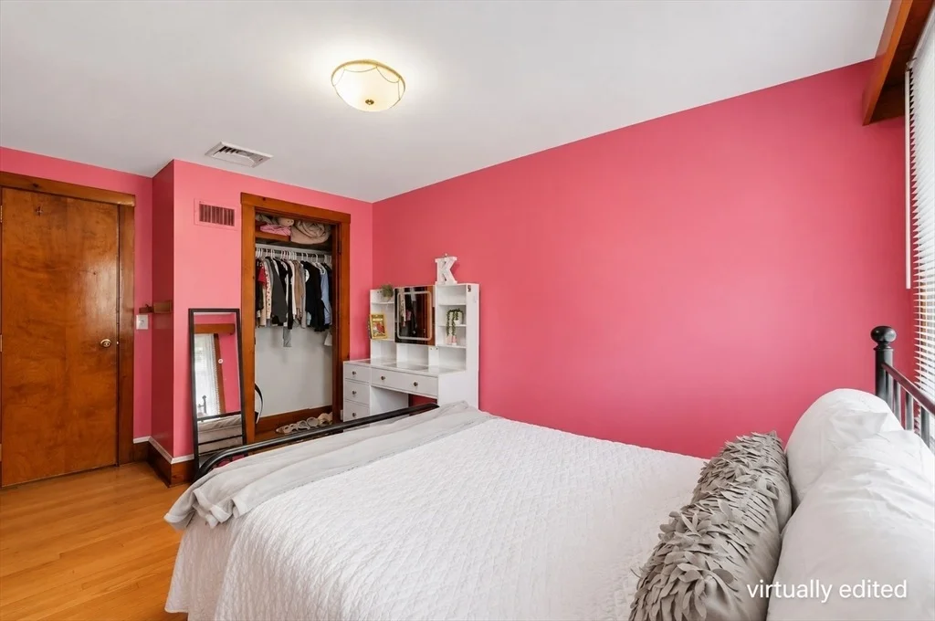 Photo of 663 Orchard St