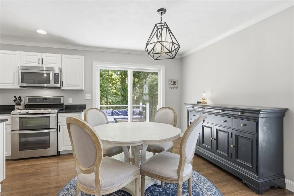 Photo of 37 Hemlock Dr