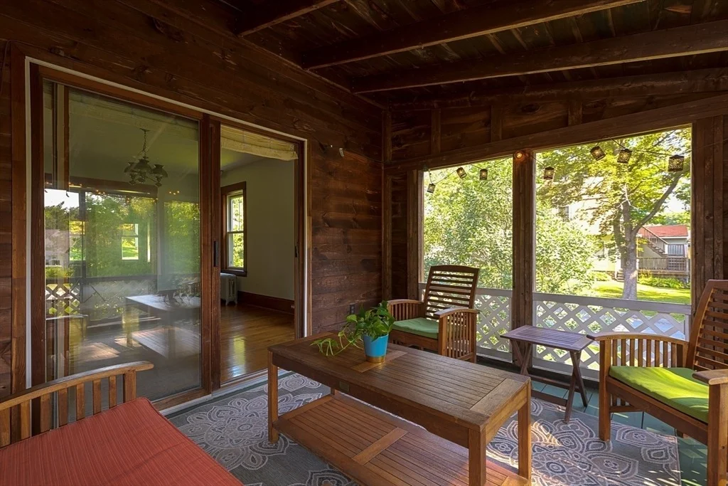 Photo of 28 Holt Road