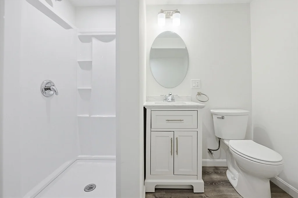 Photo of 58 Ray Ave