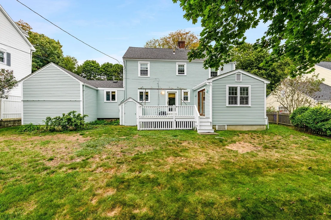 Photo of 18 Mohawk Rd