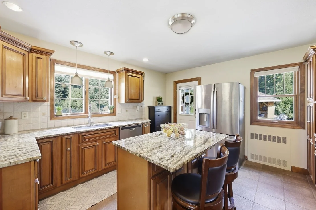 Photo of 154 Ely Ave