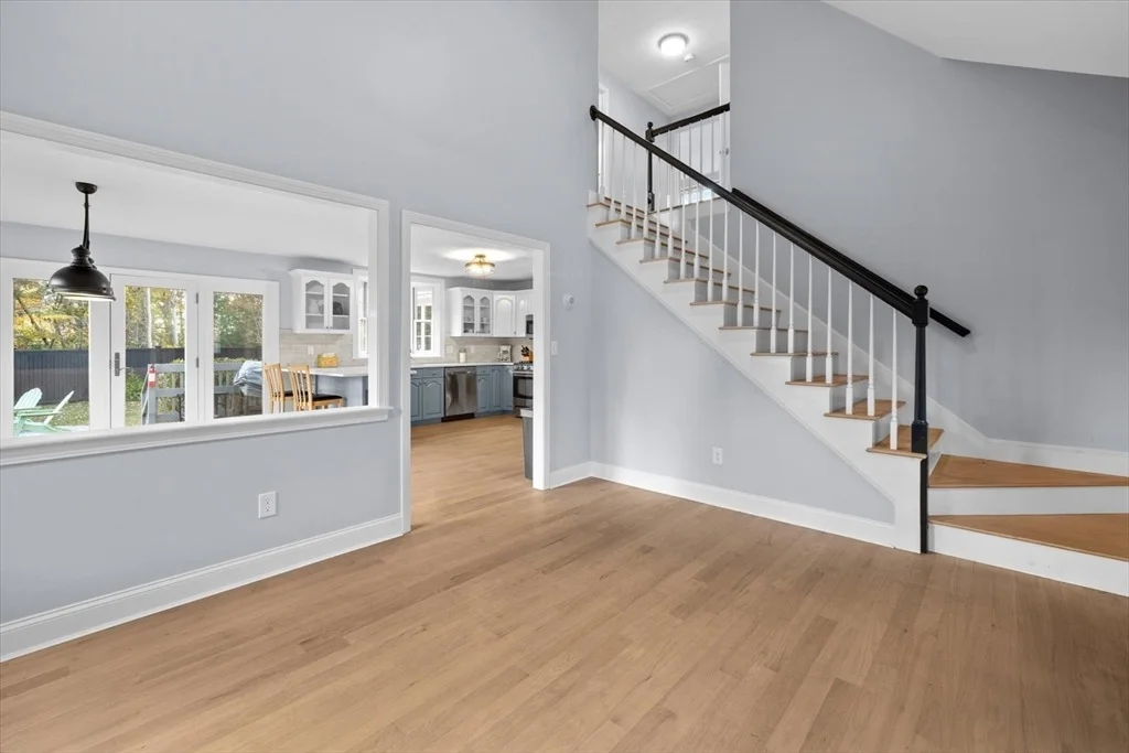 Photo of 266 Algonquin Ave