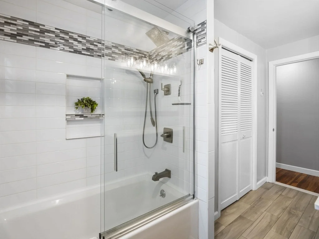 Photo of 351 Edmands Road