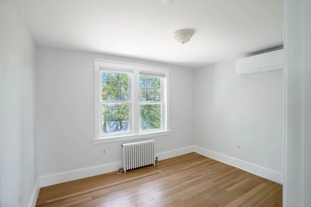 Photo of 198 Cedar Street