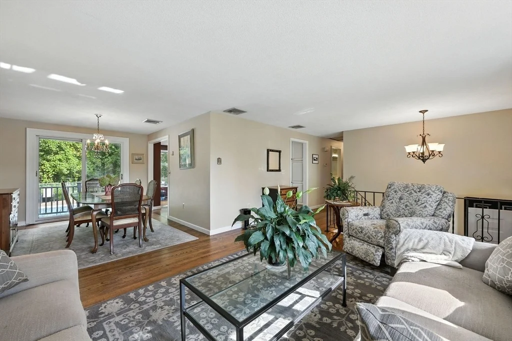 Photo of 4 Claren Dr