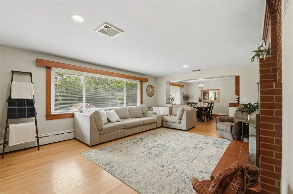 Photo of 663 Orchard St