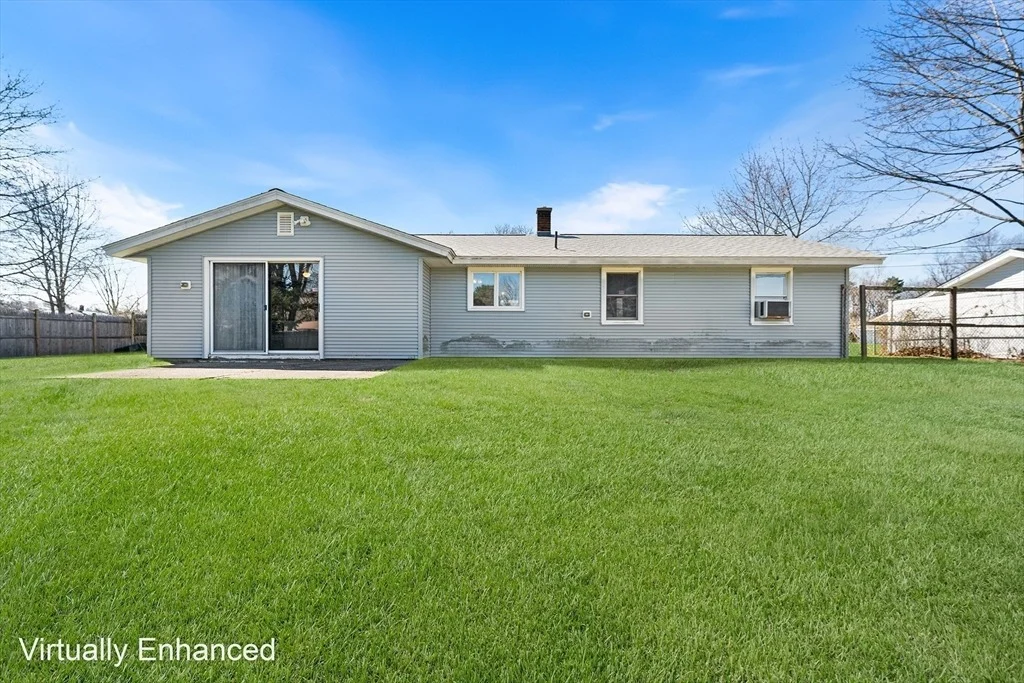 Photo of 98 Brookfield Dr