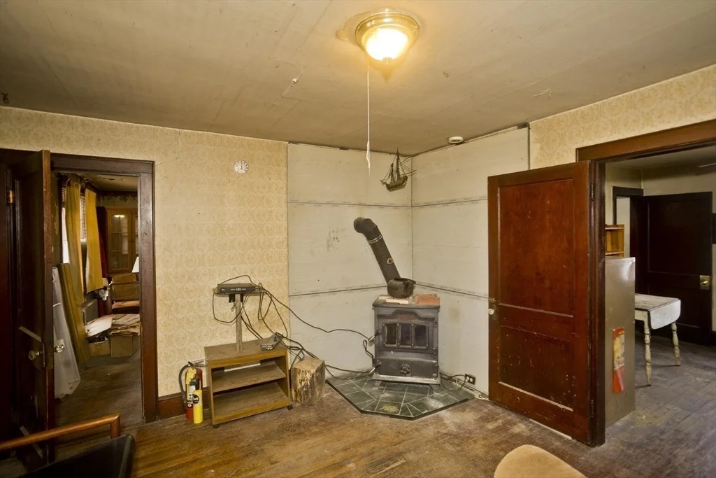 Photo of 1019 Burnett Rd