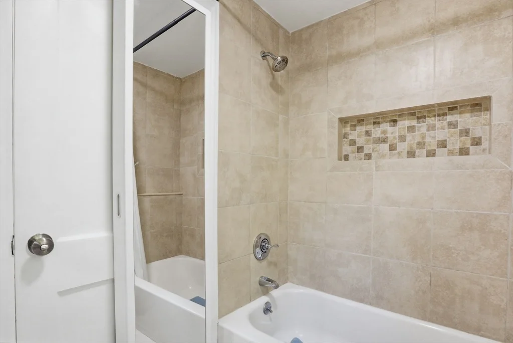 Photo of 111 Pleasant Street