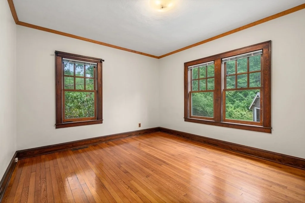 Photo of 42 Harris St
