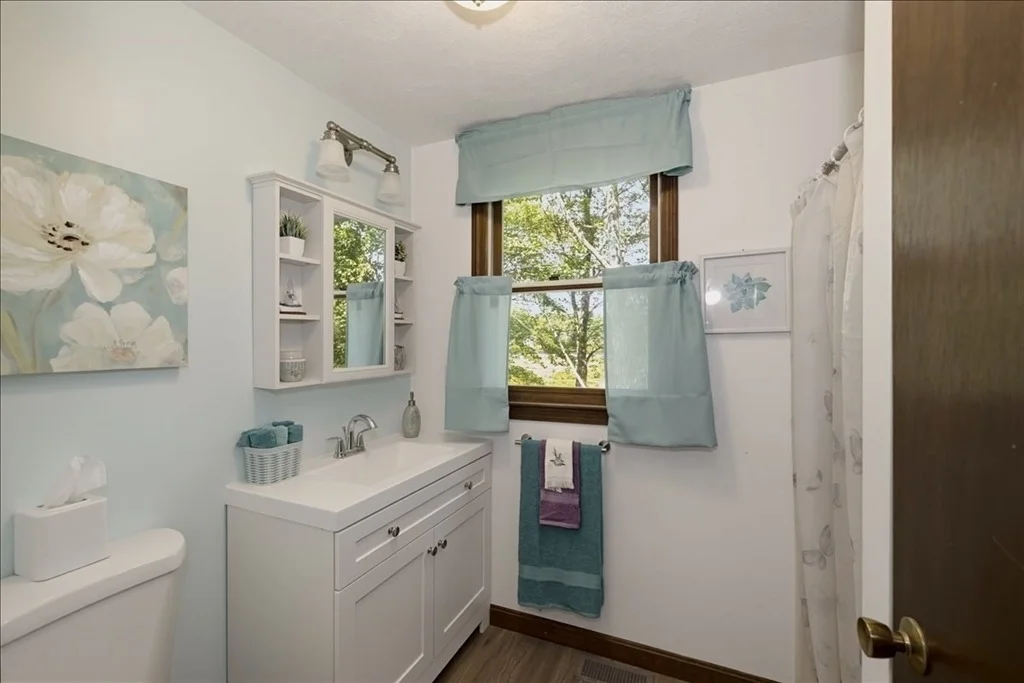 Photo of 52 Sandy Pond Rd