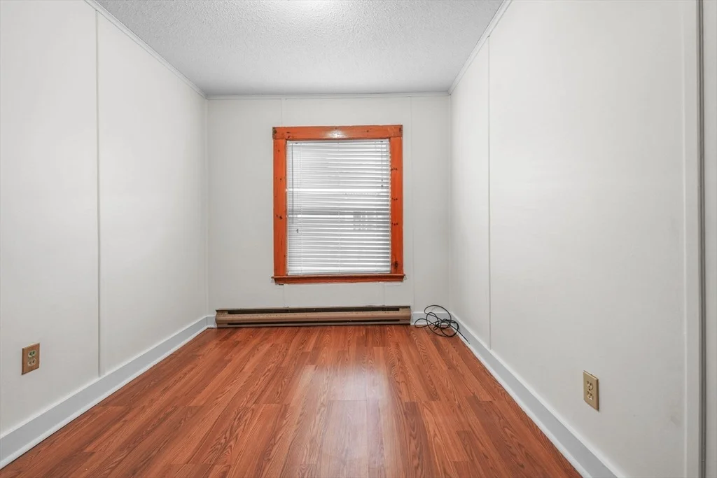 Photo of 8 Barnes St