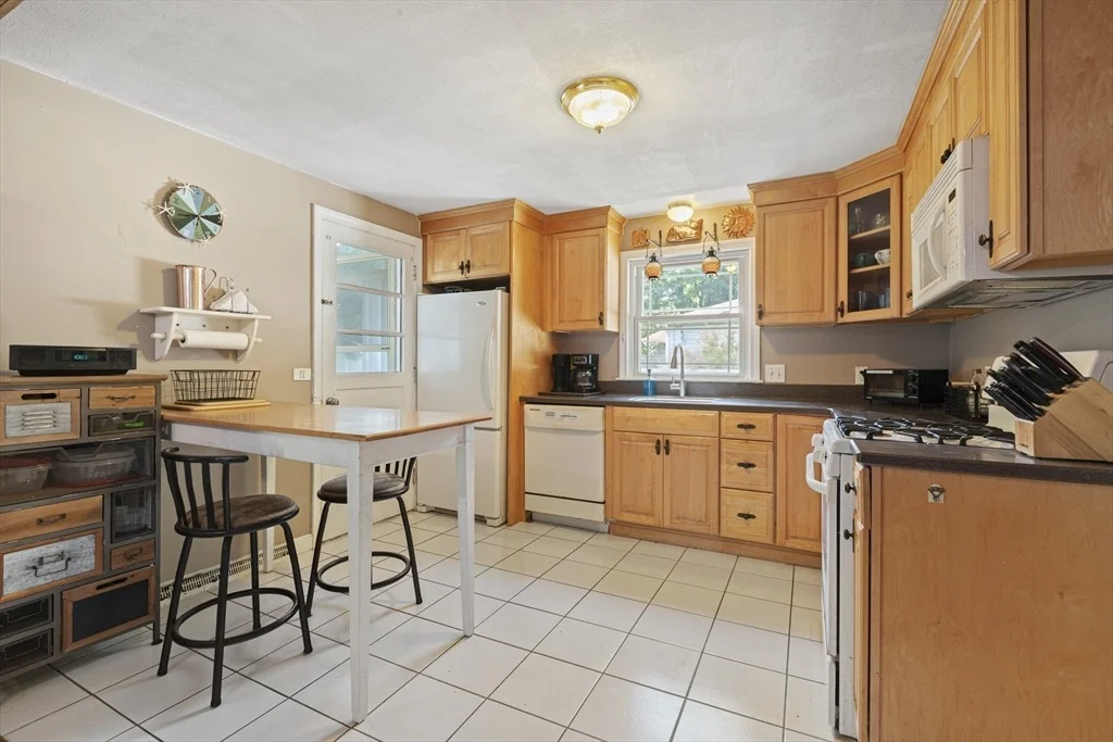 Photo of 5 Whiting Ave