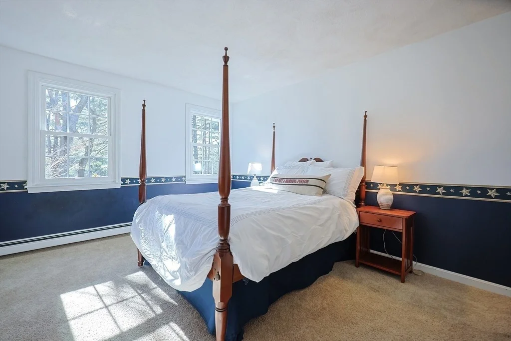 Photo of 25 Miscoe Brook Dr