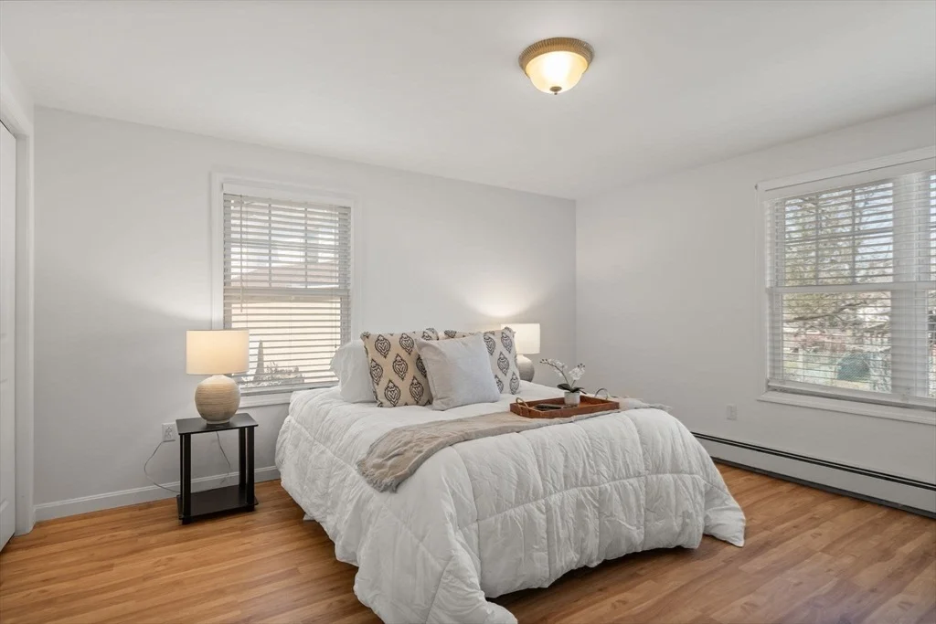 Photo of 242 Everett Street
