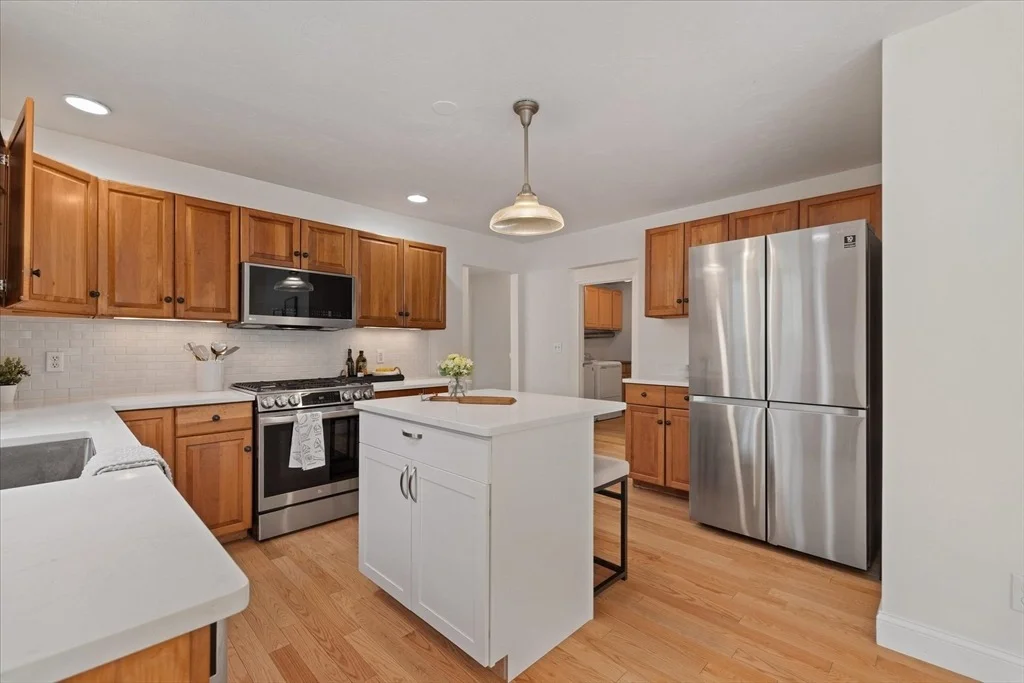 Photo of 8 Cardinal Cir