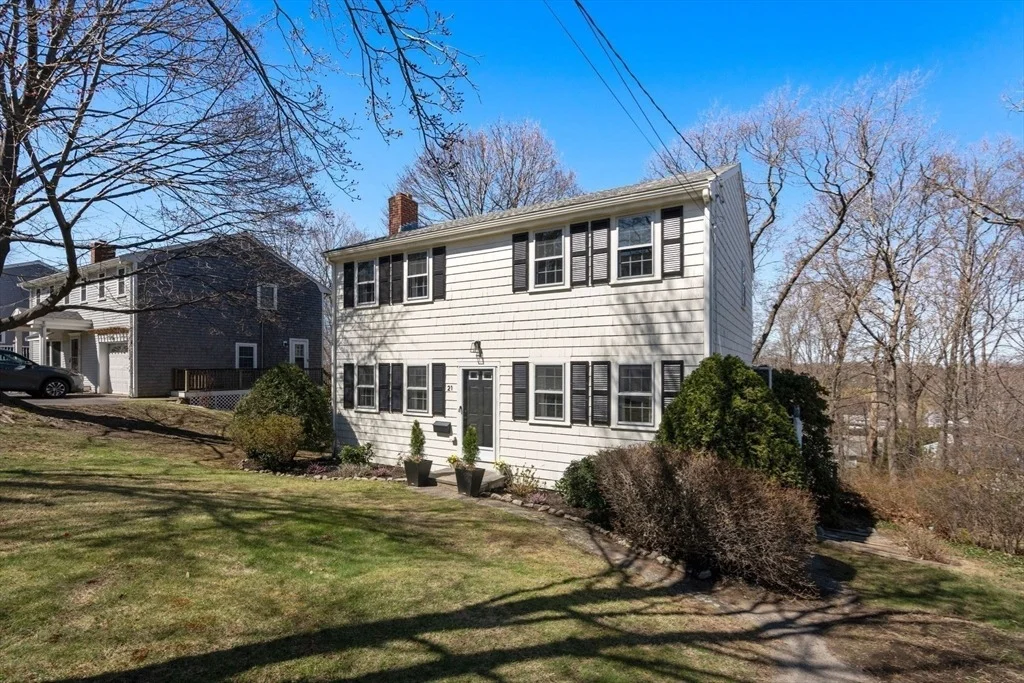 Photo of 21 Harborview Dr