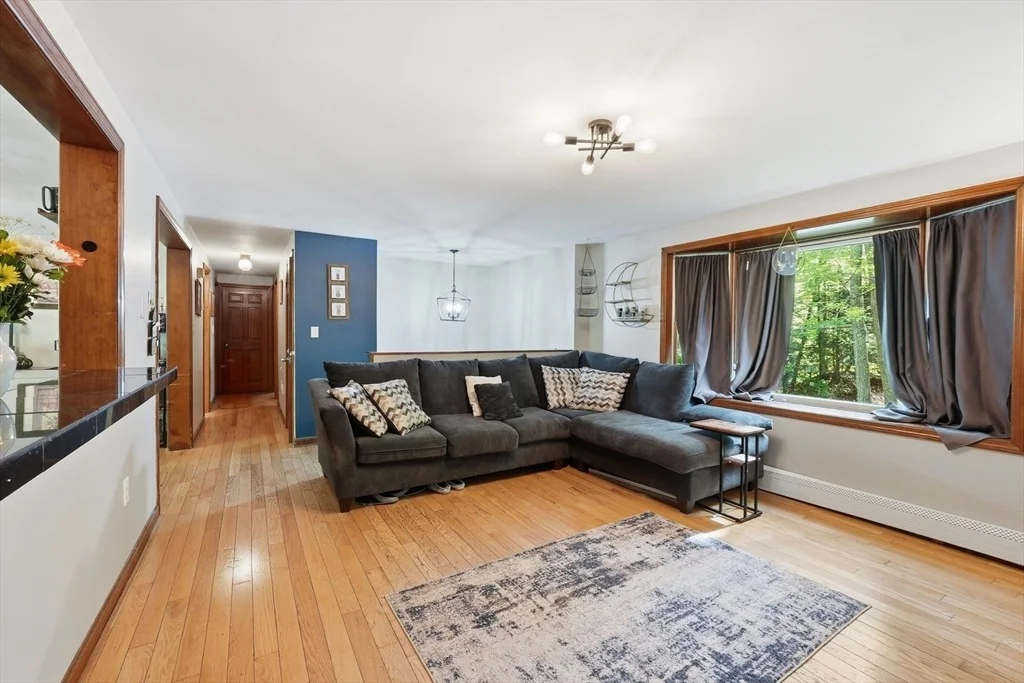 Photo of 87 Allen Road
