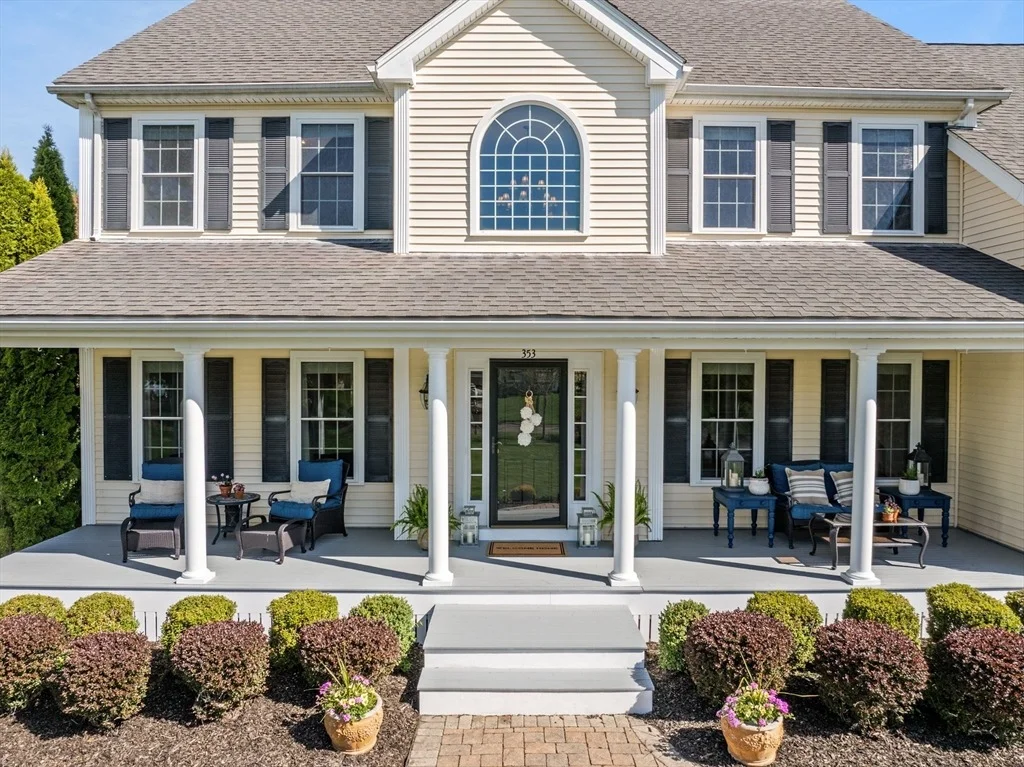 Photo of 353 Finch Rd