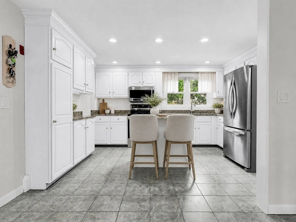 Photo of 99 Burley St.