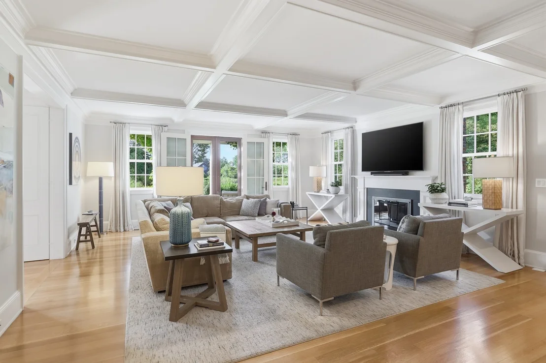 Photo of 55 Estabrook Road