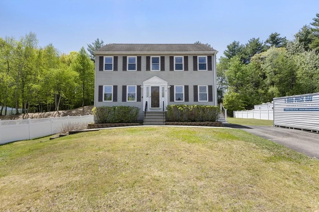 Photo of 4 Brookside Drive
